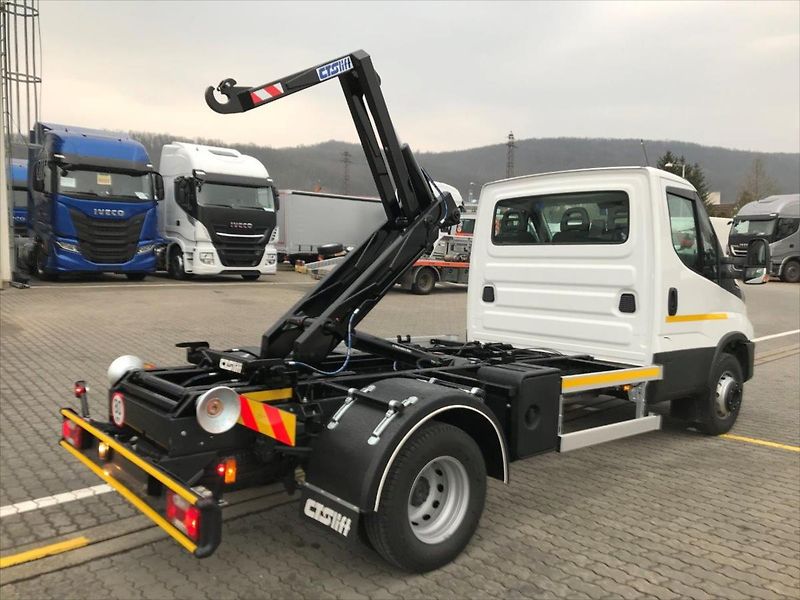 Iveco Daily (2026) 3,0   70C18H nosič kontejnerů - fotka 5 z 9