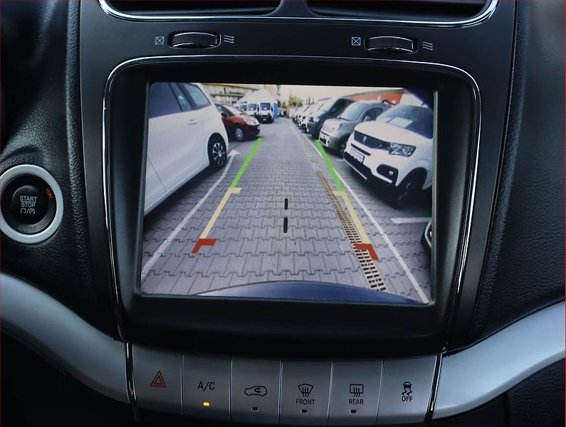 Fiat Freemont (2014) 2.0 MultiJet, 4X4, Automat - fotka 19 z 22