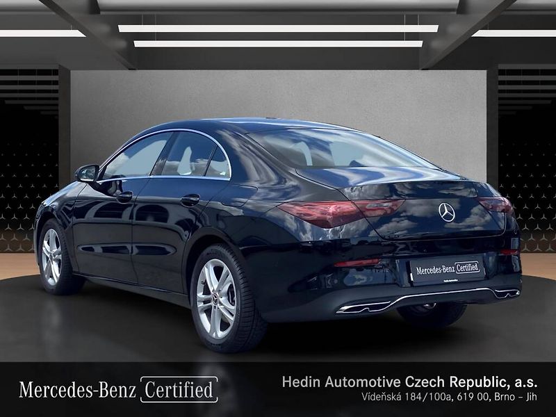 Mercedes-Benz CLA (2025) 200 - fotka 3 z 25