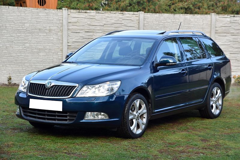 Škoda Octavia 2.0 TDi CR ELEGANCE,FACE,XENON - fotka 6 z 46