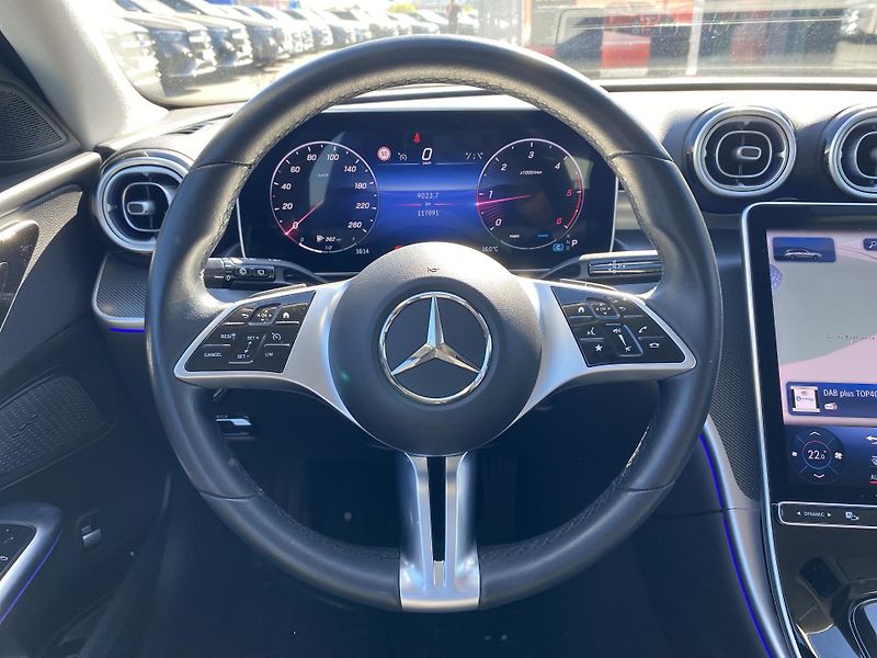 Mercedes-Benz Třídy C C 220 d 4MATIC AVANTGARDE - fotka 12 z 26