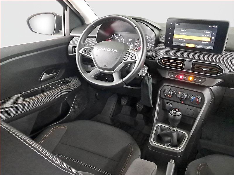 Dacia Sandero (2024) 1.0 TCe, LPG, ČR,1.maj - fotka 7 z 20
