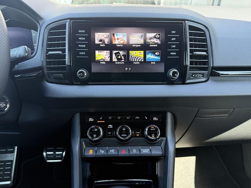 Škoda Karoq DSG 1,5TSi 110kW SportLine - fotka 11 z 24