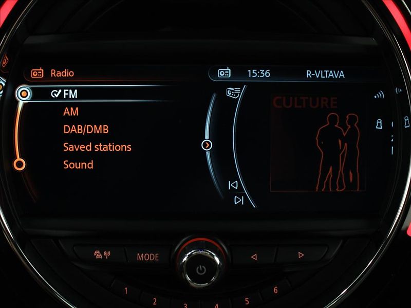 Mini Cooper S 2,0 T.141kW H/K Pano. 2xSady k - fotka 10 z 26