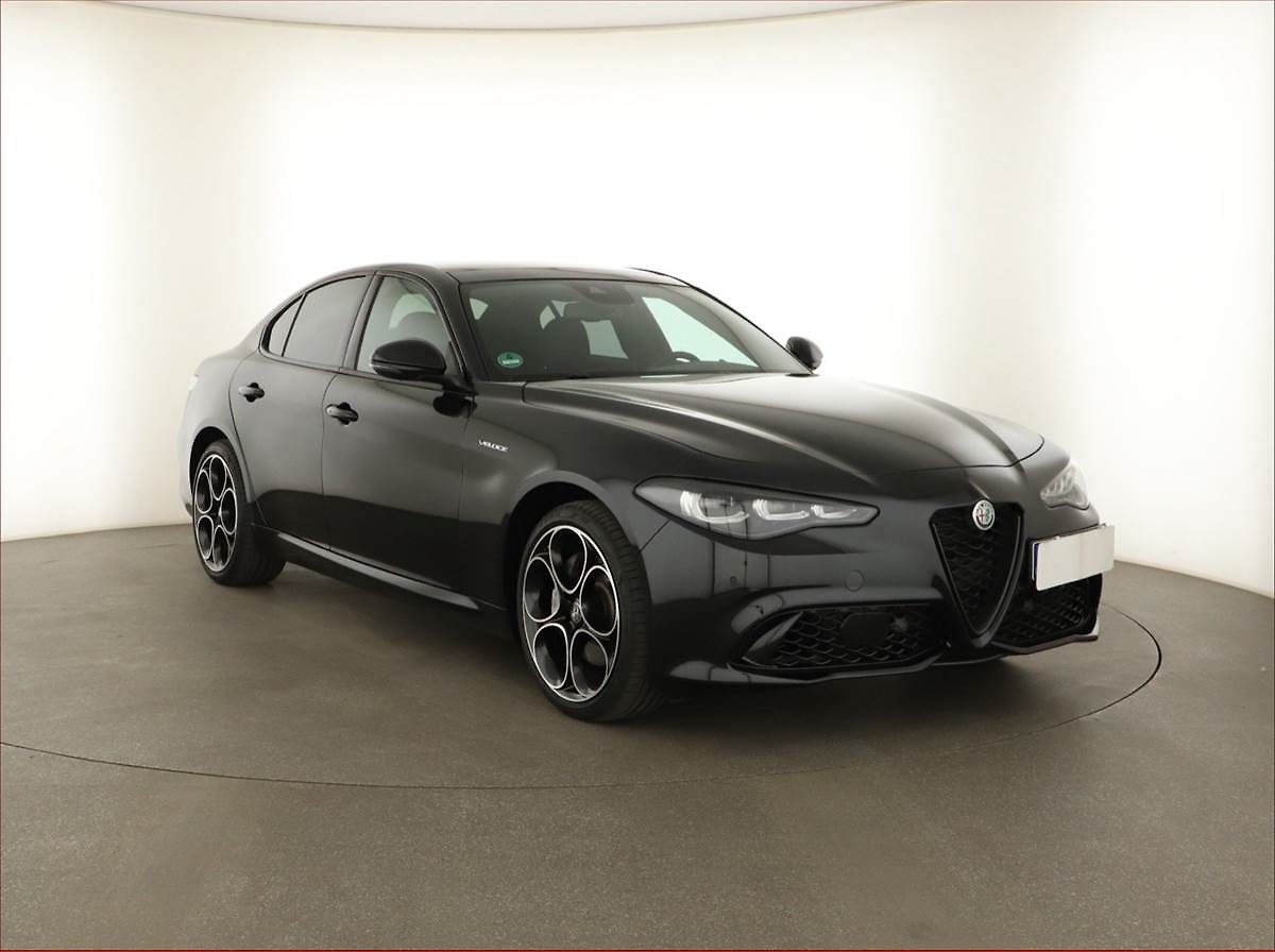 Alfa Romeo Giulia 2.0 Turbo