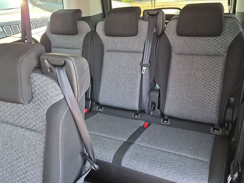 Toyota ProAce Verso Family 2.0D 130 kW 8 AT Family - fotka 15 z 29