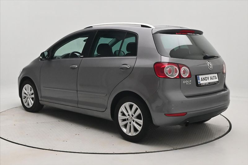 Volkswagen Golf Plus 1,6 TDI 77kW KLIMA Tažné - fotka 7 z 29