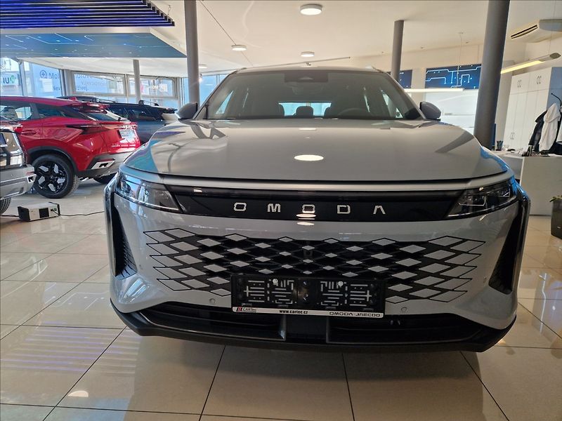 Omoda 9 PHEV (2025) SHS PREMIUM - fotka 2 z 15