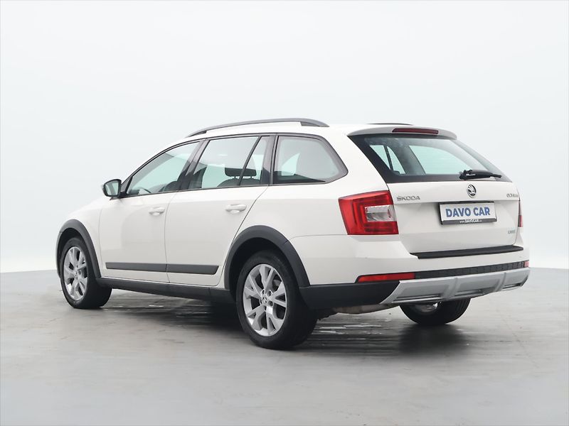Škoda Octavia 2,0 TDI 135kW 4x4 DSG CZ Scout - fotka 5 z 28
