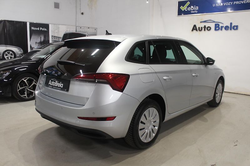 Škoda Scala (2020) 1.0TSI85kW Style+ Matrix - fotka 13 z 37