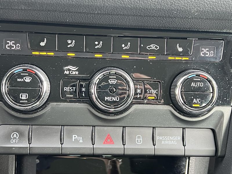 Škoda Kodiaq (2022) 1,5TSi 110kW STYLE DSG - fotka 21 z 43
