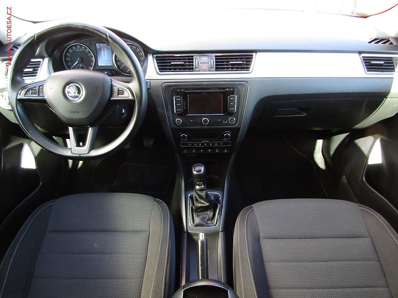 Škoda Rapid (2014) 1.6TDi - fotka 8 z 18