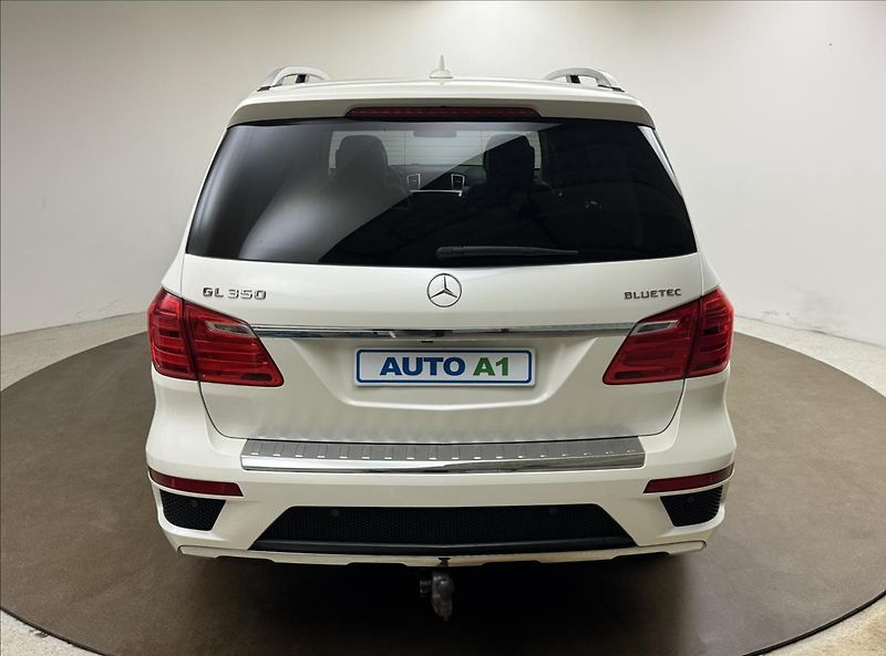 Mercedes-Benz GL 3,0 7-MÍST H/K PANO NZTOP TZ - fotka 5 z 53