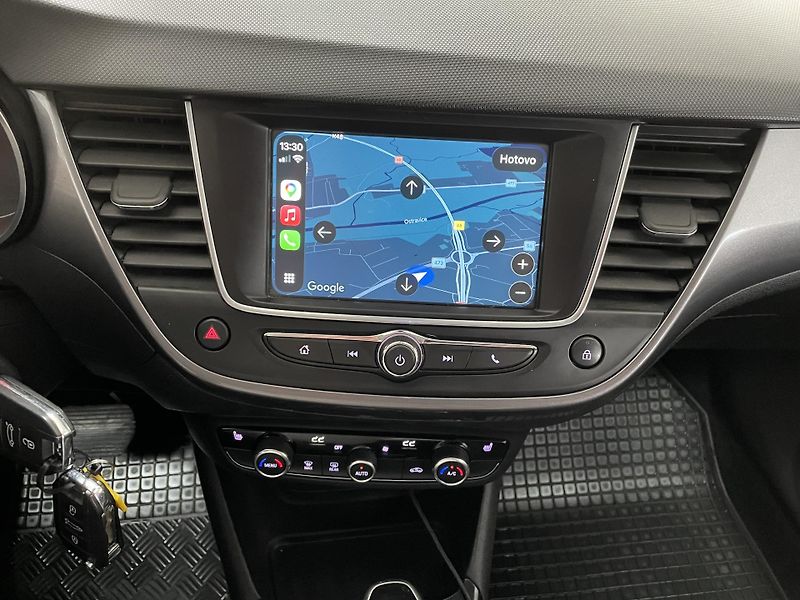 Opel Crossland X 1.2 i AUTOMAT ČR 1.MAJ SERVIS - fotka 22 z 24