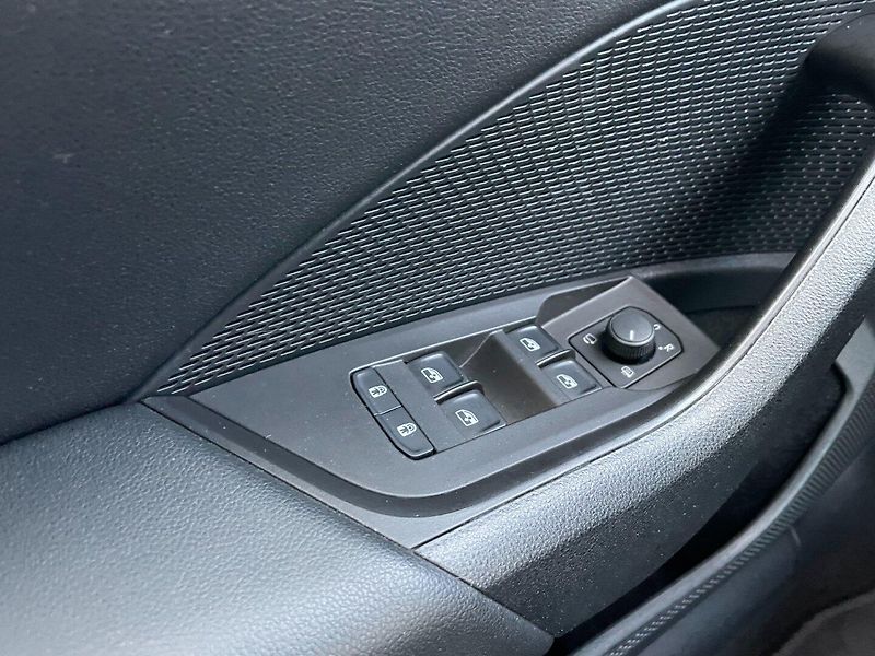 Škoda Octavia (2021) Com. 1.5TSi Style+! ČR! 1.maj. - fotka 35 z 40