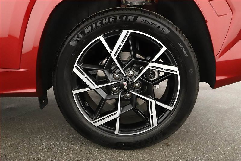 Hyundai Tucson (2026) 1.6 T-GDI, N-LINE, AUTOMAT - fotka 19 z 19