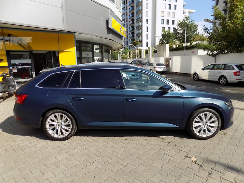 Škoda Superb (2021) 1.5 TSi Style Plus - fotka 8 z 15
