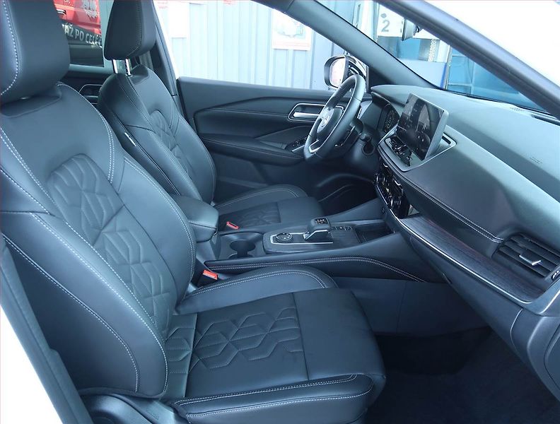 Nissan Qashqai (2026) 1.3 DIG-T MHEV - fotka 9 z 26