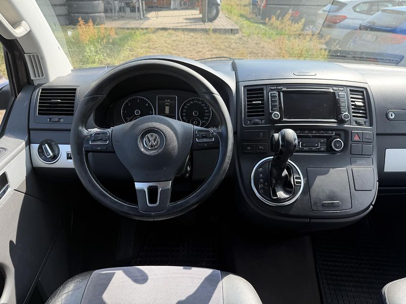 Volkswagen Multivan 2.0 TDI 7 MIST KUŽE HIGHLINE - fotka 14 z 23