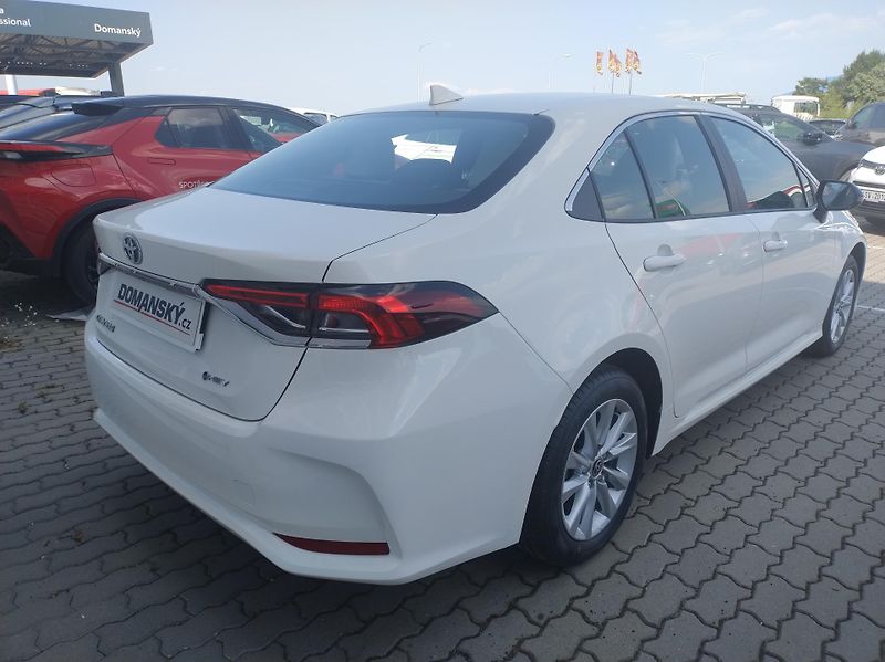 Toyota Corolla (2026) SD 1.8 FHEV Comfort - fotka 4 z 14