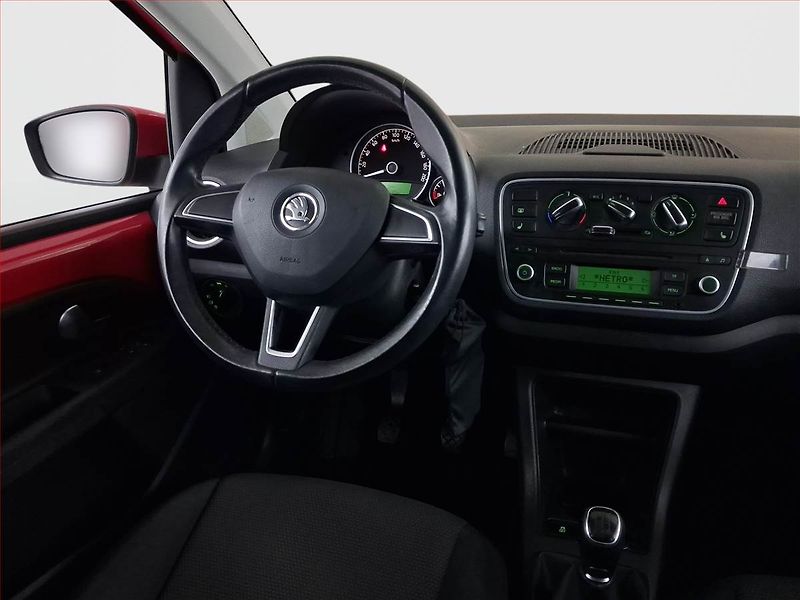 Škoda Citigo (2014) 1.0 MPI, Tempomat - fotka 7 z 15