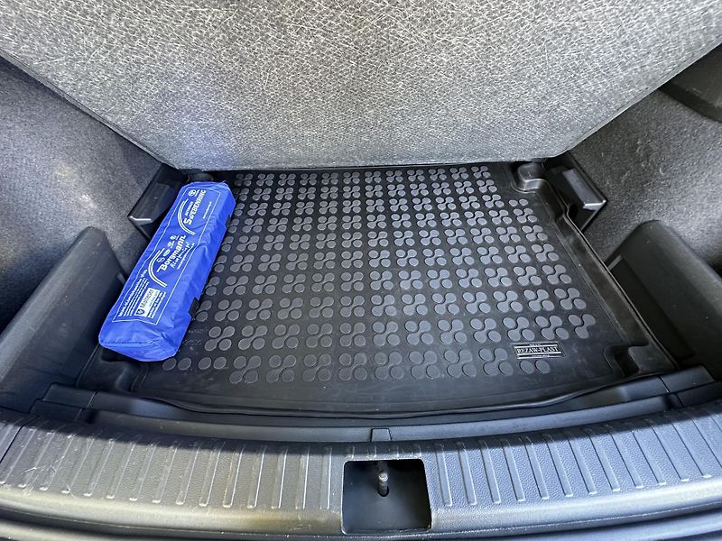 Škoda Karoq (2018) 1.5TSI/110kW*1.Maj.Webasto *TZ - fotka 32 z 40