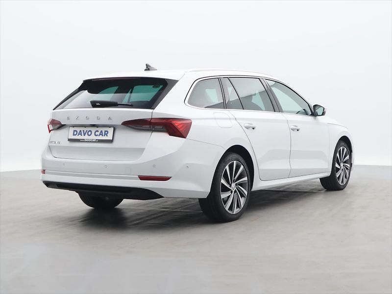 Škoda Octavia 1,5 TGI 96kW G-Tec DSG Style C - fotka 7 z 34