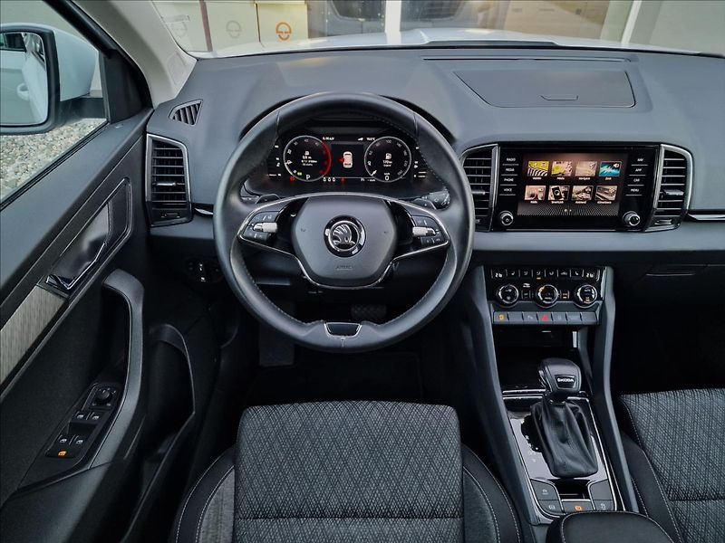 Škoda Karoq 2.0 TDI Style DSG,ČR,1.Maj - fotka 12 z 50