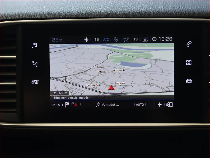 Peugeot 308 (2019) 1.5 BlueHDi, Serv.kniha, Navi - fotka 13 z 20