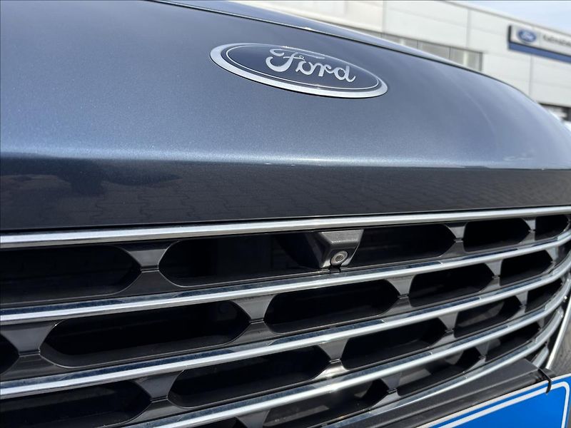 Ford Kuga 1,5 EcoBlue 88kW Titanium X - fotka 9 z 49