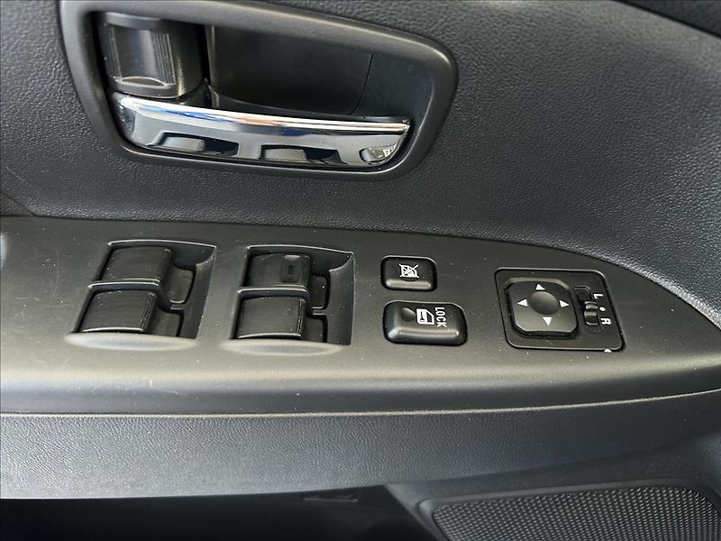 Mitsubishi ASX 2,0   110kW,ČR,1.MAJITEL,SERVI - fotka 10 z 27