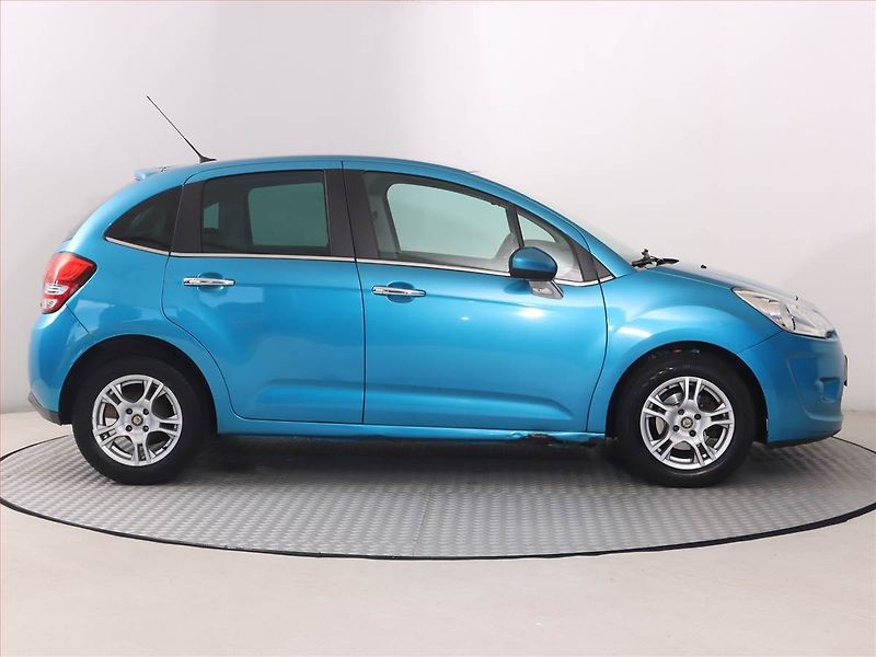 Citroën C3 (2011) 1.4 i, Tempomat - fotka 6 z 16