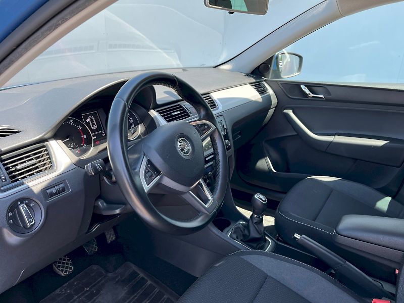 Škoda Rapid (2015) 1.2 TSI 81kW Ambition - fotka 7 z 26