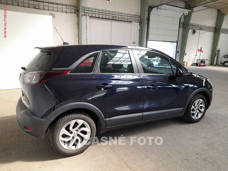 Opel Crossland X (2018) 1.2T - fotka 2 z 3