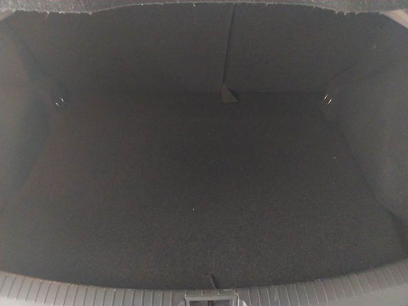 Nissan Qashqai (2011) 2.0 dCi, Navi, Tempomat - fotka 14 z 20