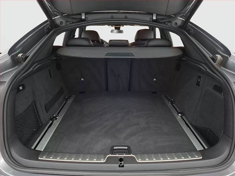 BMW X6 (2016) M Paket xDrive40d - fotka 14 z 24