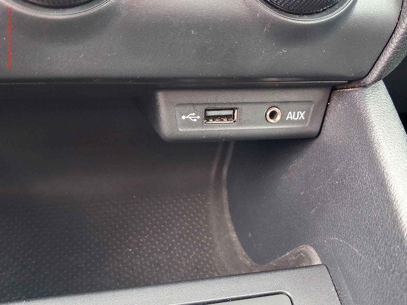 Škoda Octavia (2014) 1.2 TSI, ČR, servis.kniha, AC - fotka 14 z 17