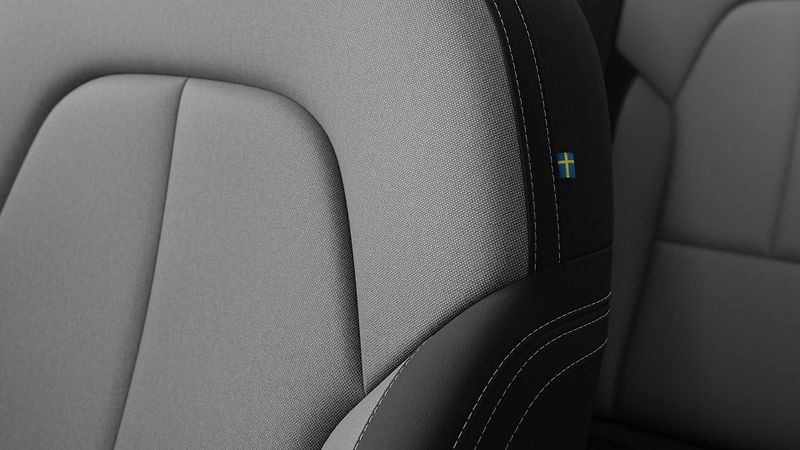 Volvo XC40 (2026) B3 AUT CORE - fotka 9 z 14
