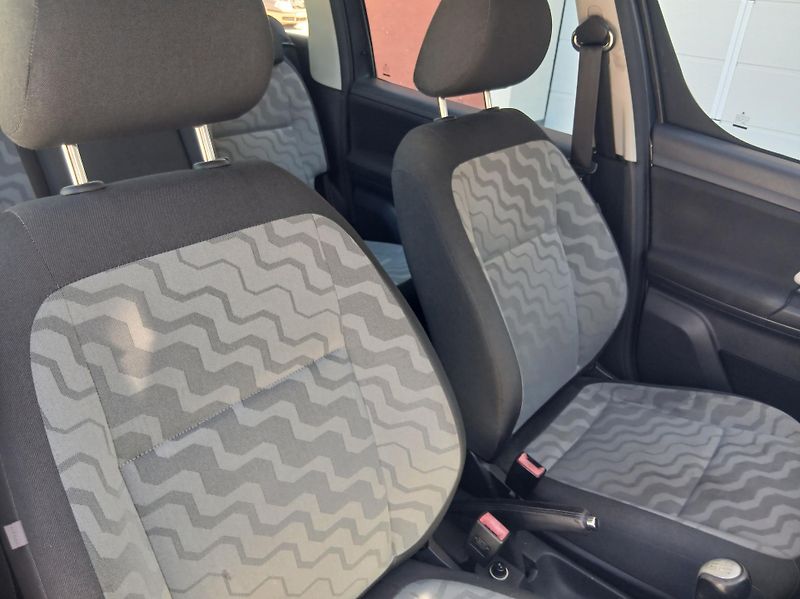 Škoda Roomster 1.4i KLIMA - fotka 17 z 30
