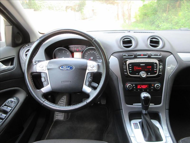 Ford Mondeo 2,0 TDCi 103 Kw, automat, Nové - fotka 17 z 31