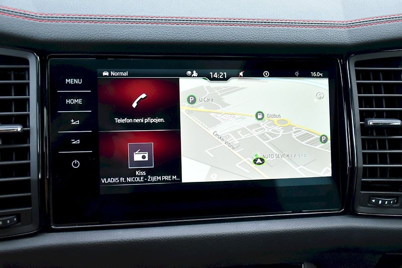 Škoda Kodiaq (2022) RS 2.0 TSI 180kW DSG 4x4 - fotka 12 z 32