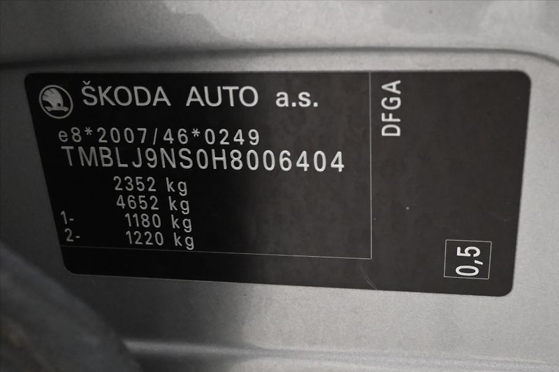 Škoda Kodiaq 2,0 TDI 110 kW DSG 4x4 Ambitio - fotka 12 z 31