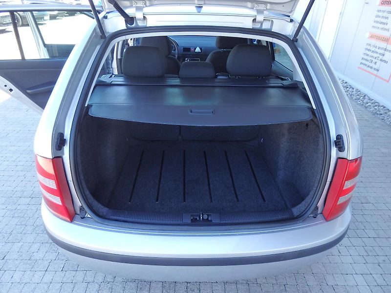 Škoda Fabia 1,4 16V 59kW KLIMA, ASR - fotka 8 z 15
