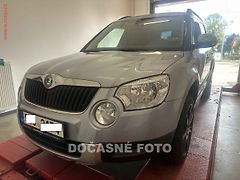 Škoda Yeti (2012) 1.2TSi, AC, výhřev sed - fotografie inzerátu