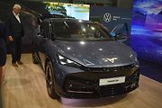 Cupra Tavascan naopak míří na bohatší klienty