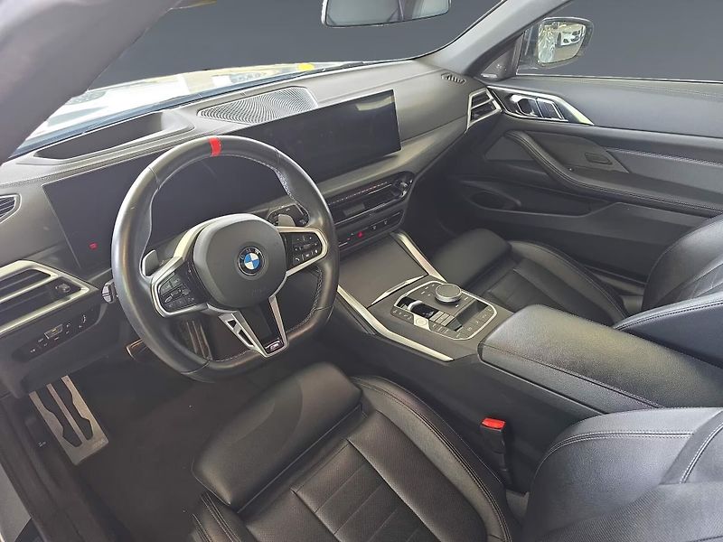 BMW Řada 4 M440i xD Cabrio M-Sport Pro - fotka 9 z 16