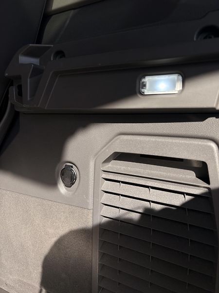 Volkswagen Multivan - fotka 31 z 41