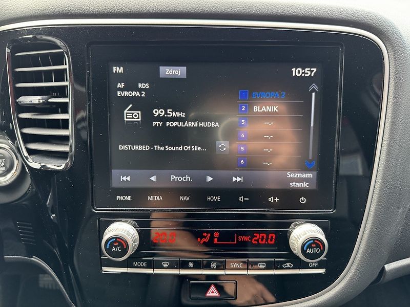 Mitsubishi Outlander (2020) 2.0i Automat SpiritPlus LED - fotka 11 z 49