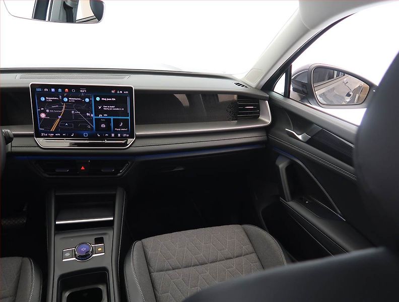 Volkswagen Tayron (2026) 1.5 eTSI, digi klima - fotka 8 z 32