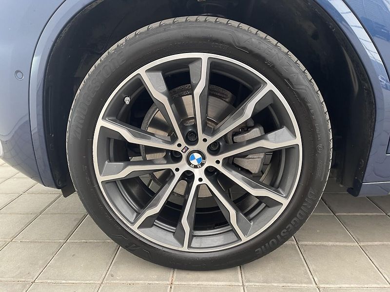 BMW X3 2.0 TDi 4x4 Mpaket - fotka 9 z 34